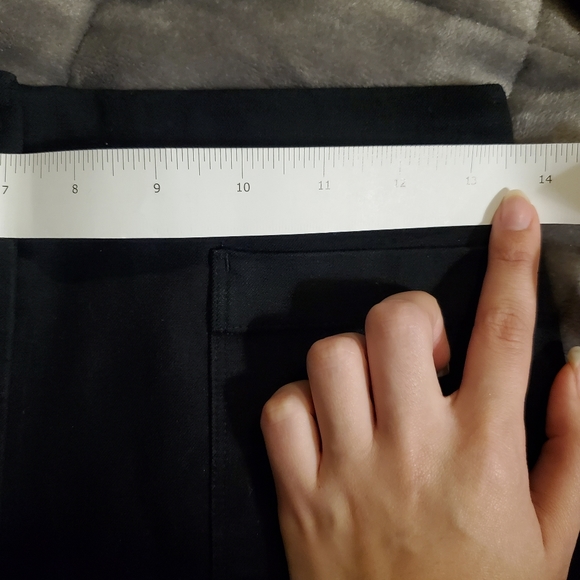 Aritzia Wilfred Free Denim Shorts - Picture 7 of 8